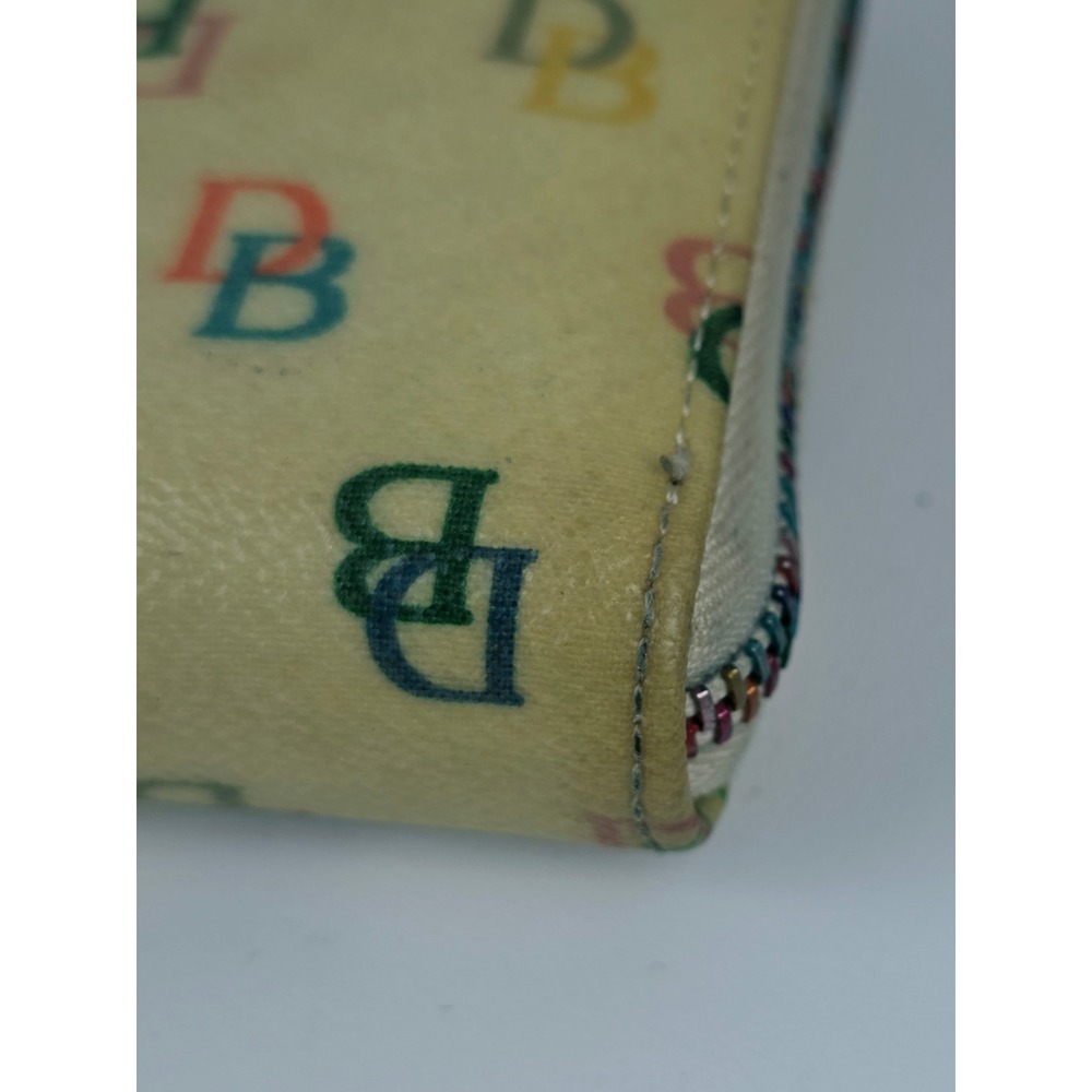 Dooney & Bourke Rainbow Monogram Zip Around Wallet Cream Heart Charm Y2K - Picture 13 of 15